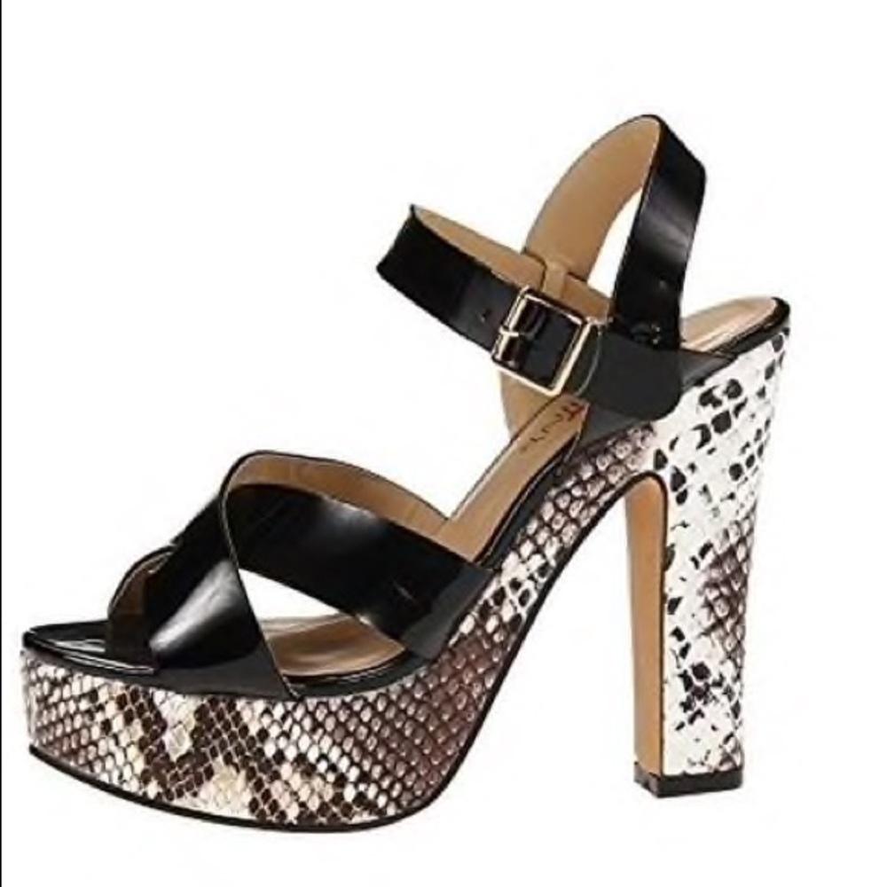 Platform Sandals 🐍